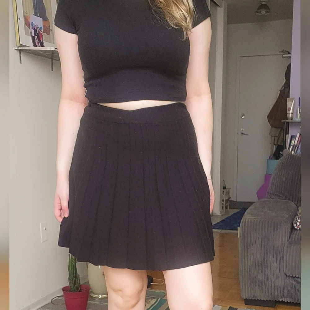 Oak + Fort Skirt - Picture 3 of 3